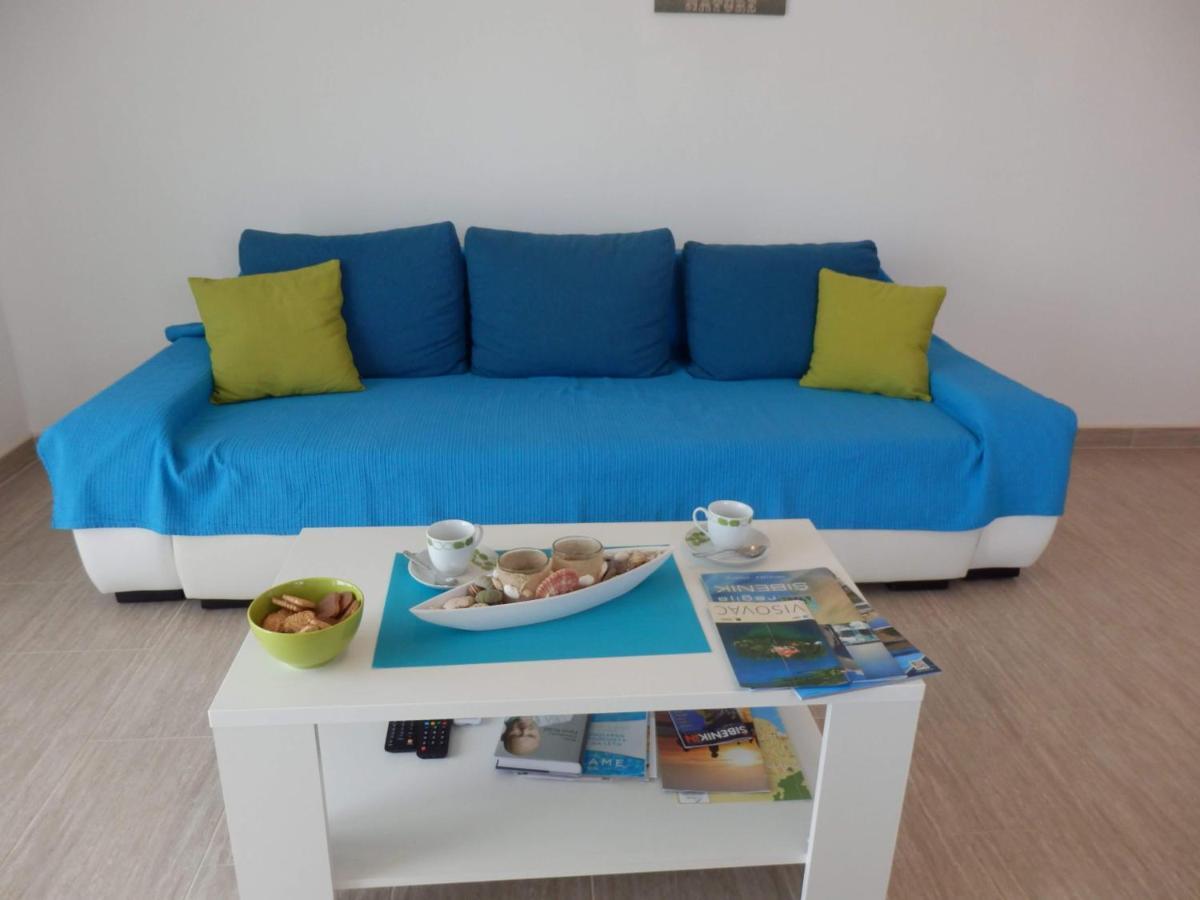 Apartman Laura Tribalj Exterior foto